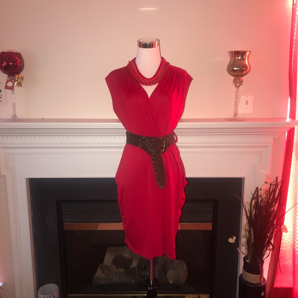 Bella D | Women’s Red Belted Sleeveless Dress